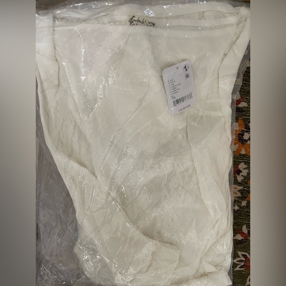 NWT FREE PEOPLE INTIMATELY FREE Sweet On You Bias Half Slip Size XS - Picture 9 of 12